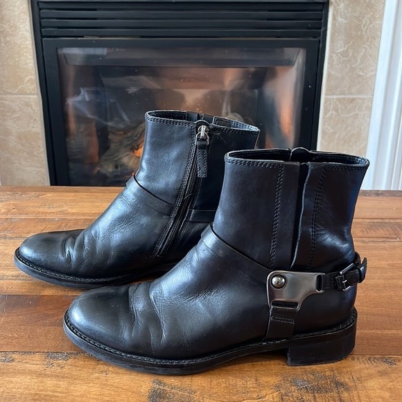 ECCO black booties - Picture 3 of 7